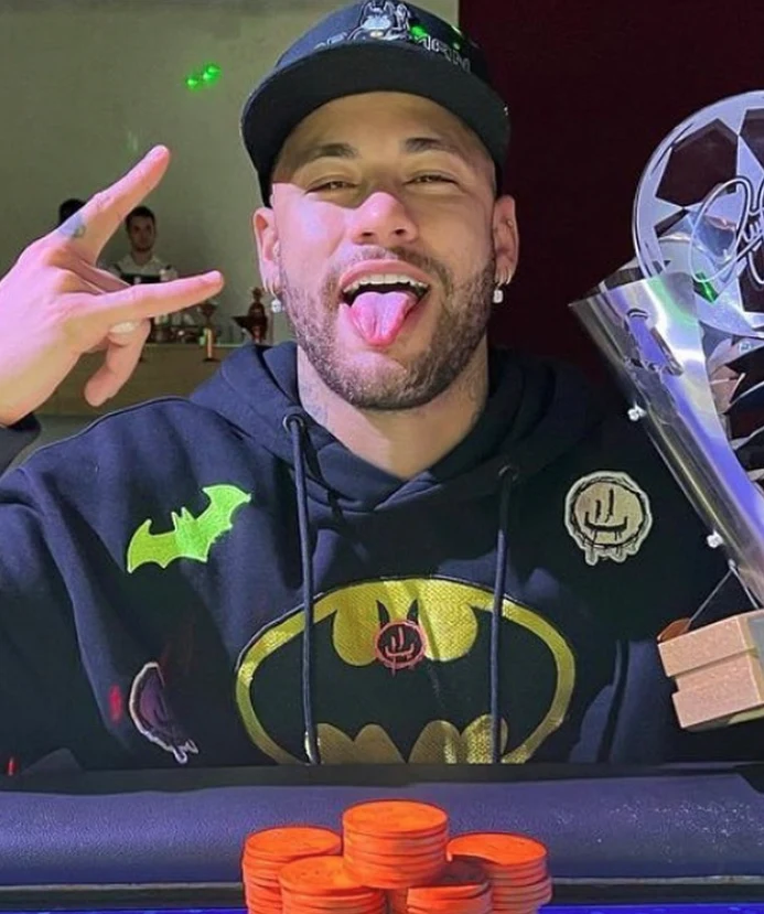 Moletom customizado com arte do Batman